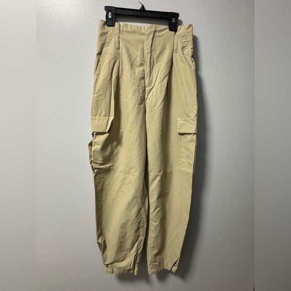 Zara Pants - Zara Women’s khaki paper bag cargo pants XS EUC